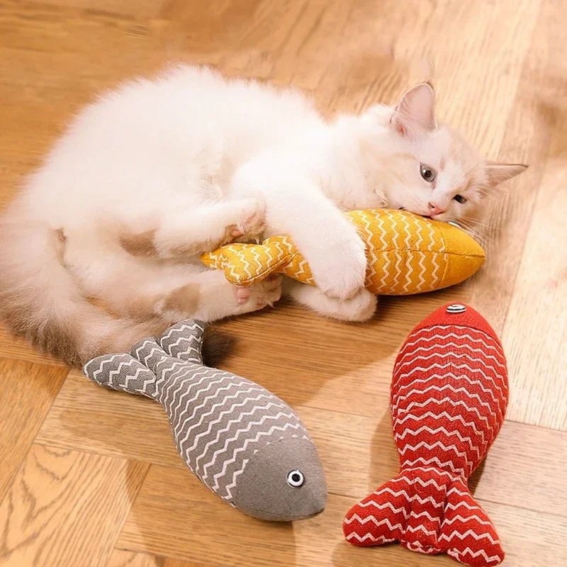 Interactive Cat Toy with Catnip, Plush Design, and Realistic Fish Shape for Kittens and Adult Cats