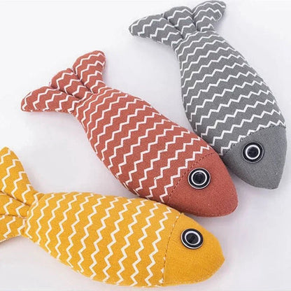 Interactive Cat Toy with Catnip, Plush Design, and Realistic Fish Shape for Kittens and Adult Cats